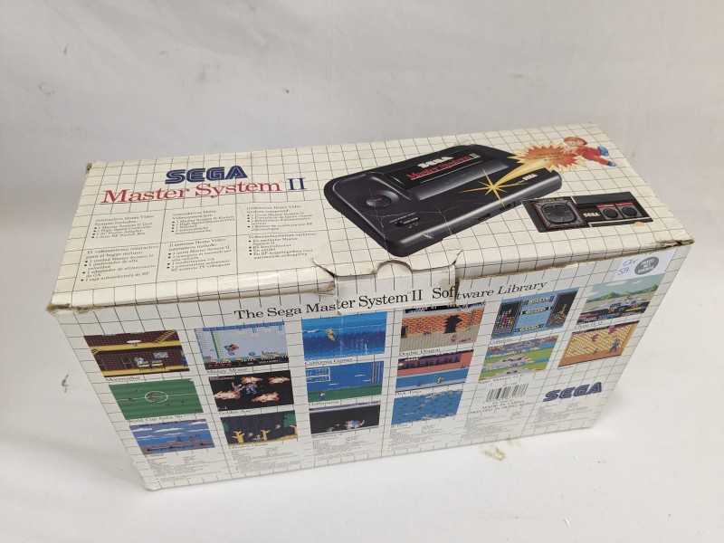 SEGA Master System II [originele verpakking + 13 games]