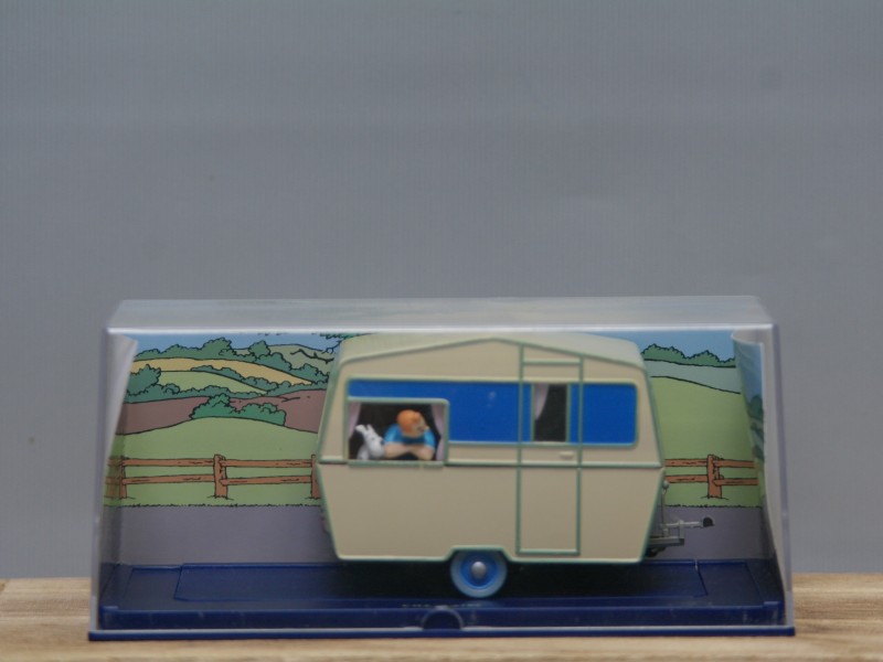 L'ile noire- De caravan uit "De zwarte rotsen" van Tintin/Kuifje- Schaalmodelauto Herge-Moulinsart (Art. 864)