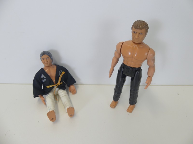 Vintage 2 figuren karatevechters van Remco