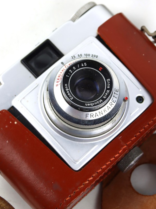 Vintage Frankarette Pronto camera