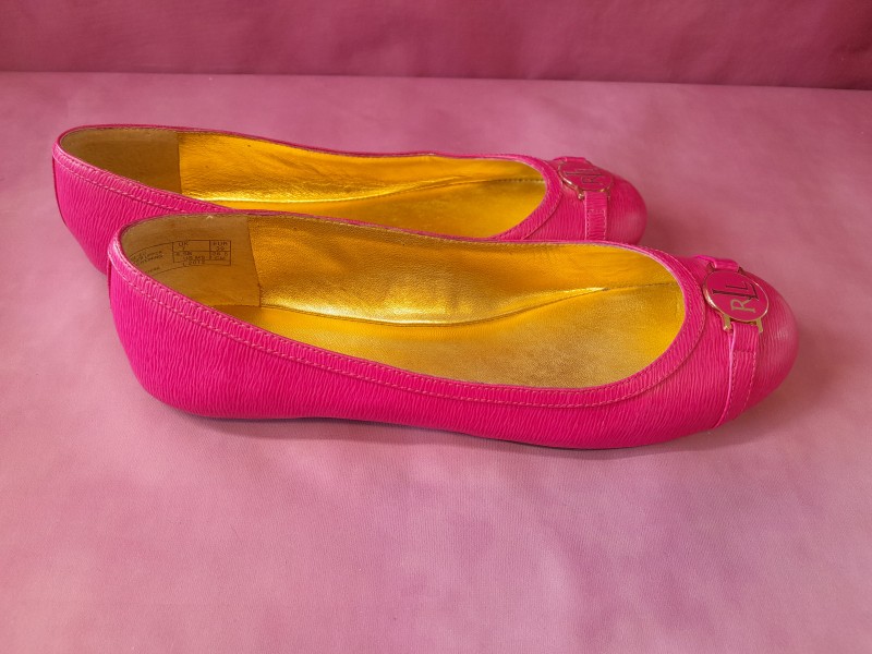 Fucsia ballerina's Ralph Lauren