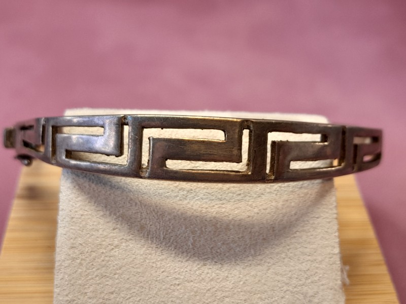 Vintage sterling zilveren scharnierarmband met een Grieks sleutelmotief