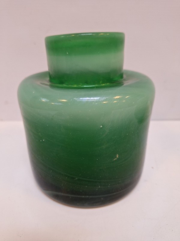 2 groene handgeblazen vazen - Murano - VM