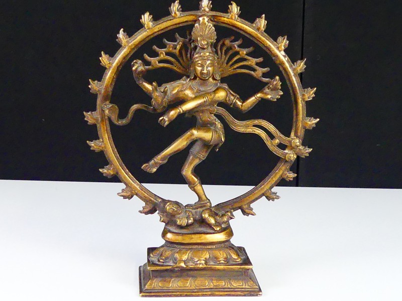 Bronzen beeld dansende Shiva