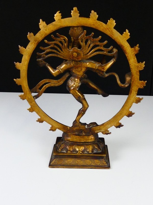 Bronzen beeld dansende Shiva