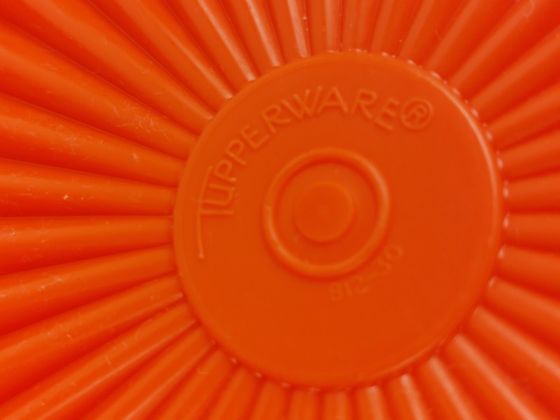 Tupperware oranje