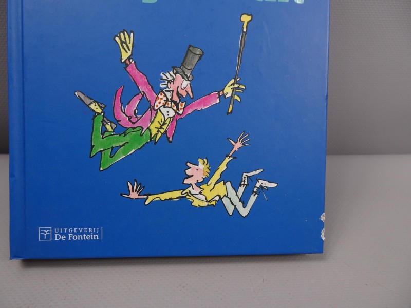 2 hardcover boeken "Roald Dahl - Sjakie"