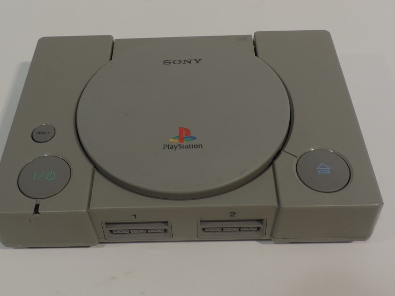 Playstation 1 console