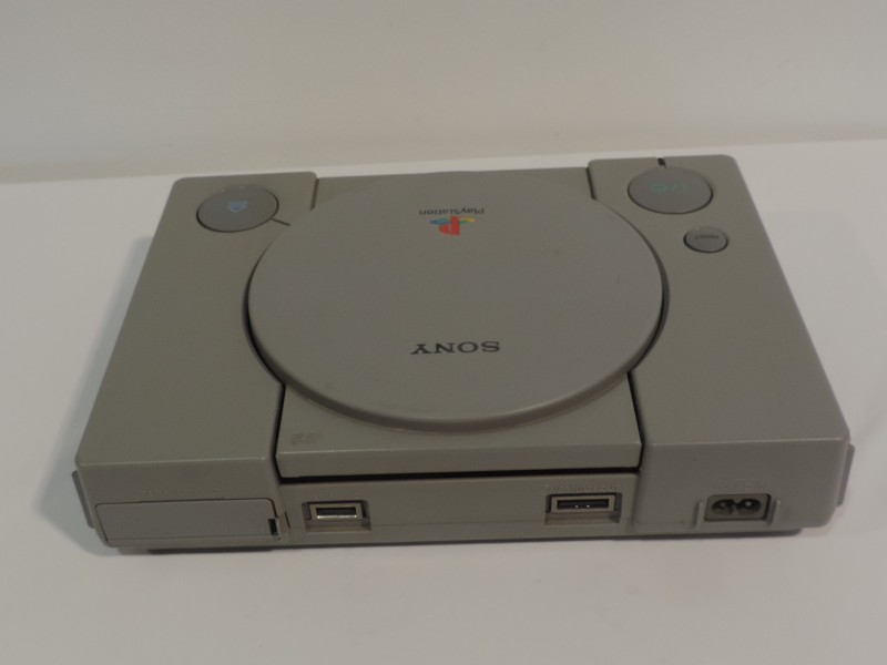 Playstation 1 console