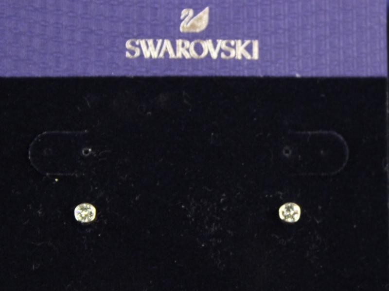 Swarovski ketting en oorknopjes in O.V.P.