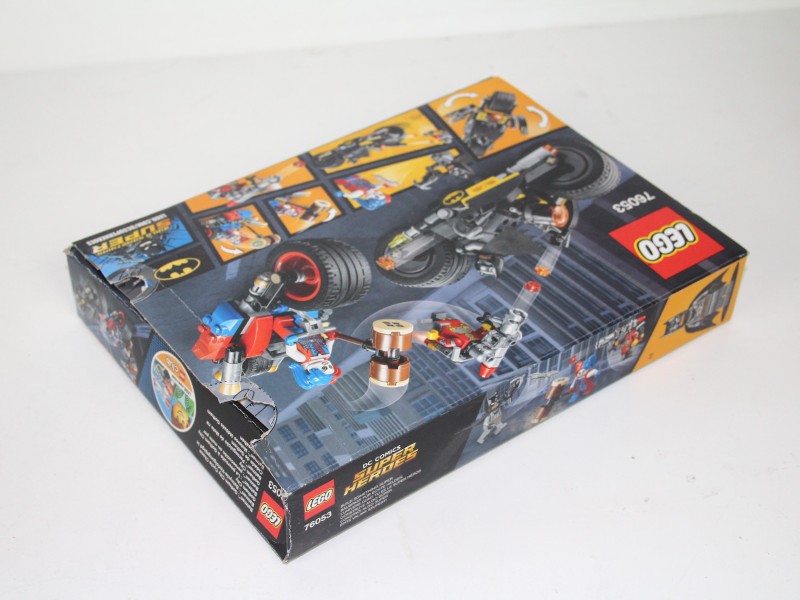 Lego 76053 - DC Super Heroes - Batman Gotham City Cycle chase (update: nu wel compleet)