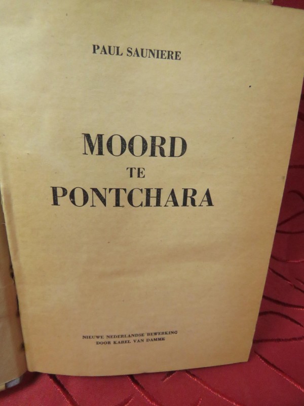 Hardcover fictie "Moord te Ponchara"