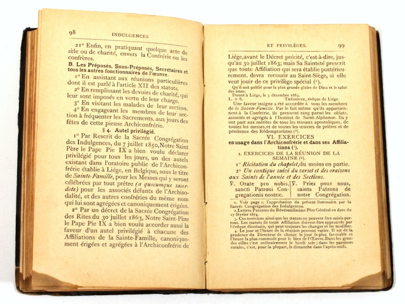 Antiek boek 'Manuel de Piété de l'Archiconfrérie de la Sainte Famille', 1896