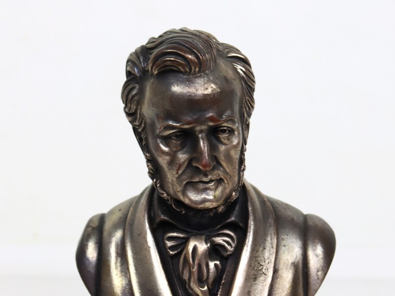 Beeld buste van Wagner