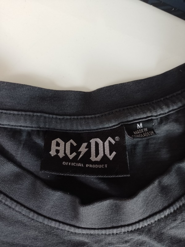 Lot AC/DC