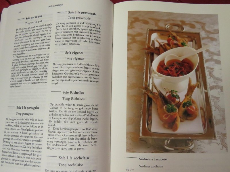 Auguste Escoffier "het kookboek van de klassieke keuken"