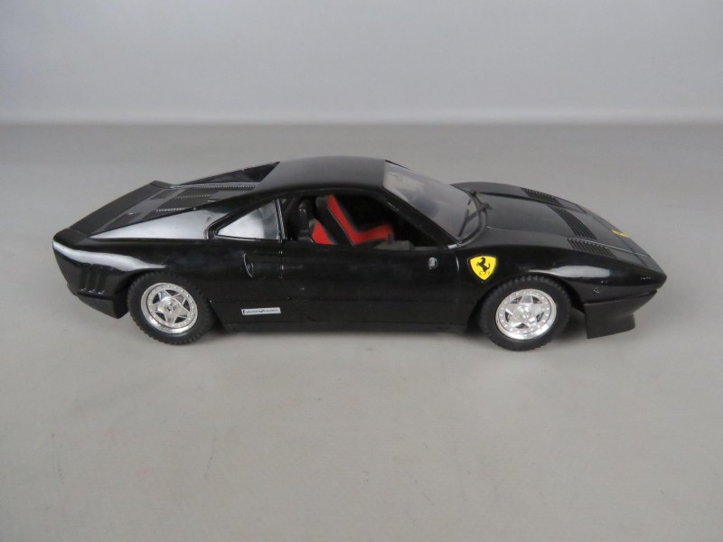 Polistil modelauto Ferrari 288 GTO