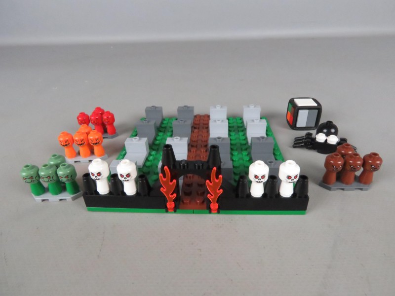 Lego monster 4