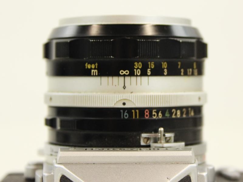 Nikon Nikkormat FTN - silver - Met 50mm f1.4  lens - Originele Draagtas