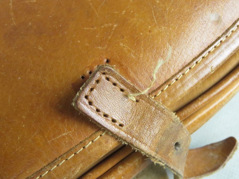 Vintage lederen schoudertas met portefeuille