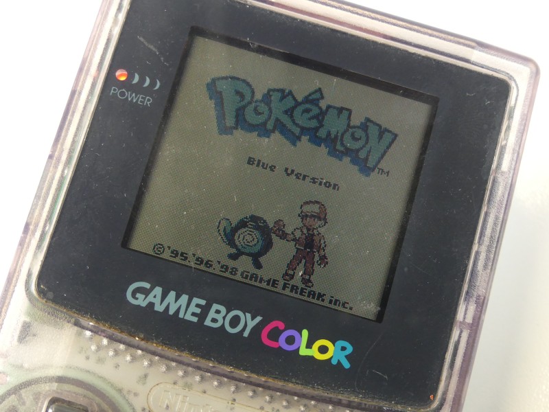 Game Boy Pokemon Blue Spel