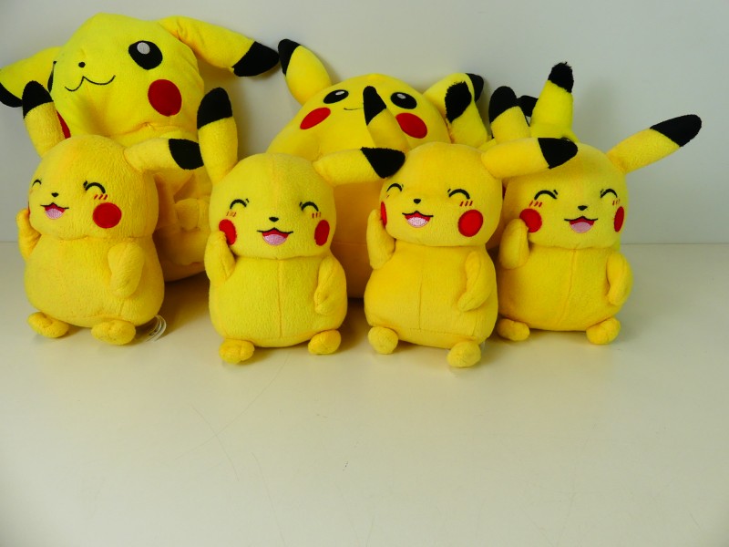 Pokémon knuffels Pikachu