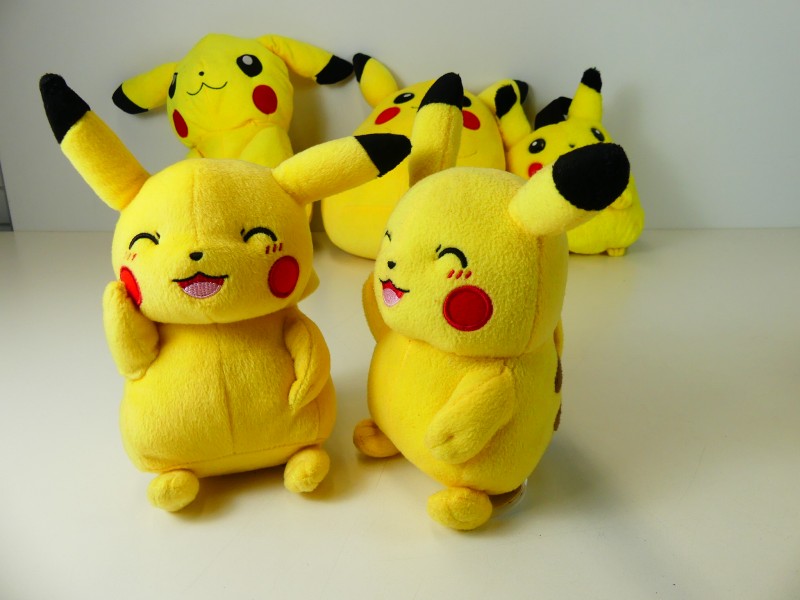 Pokémon knuffels Pikachu
