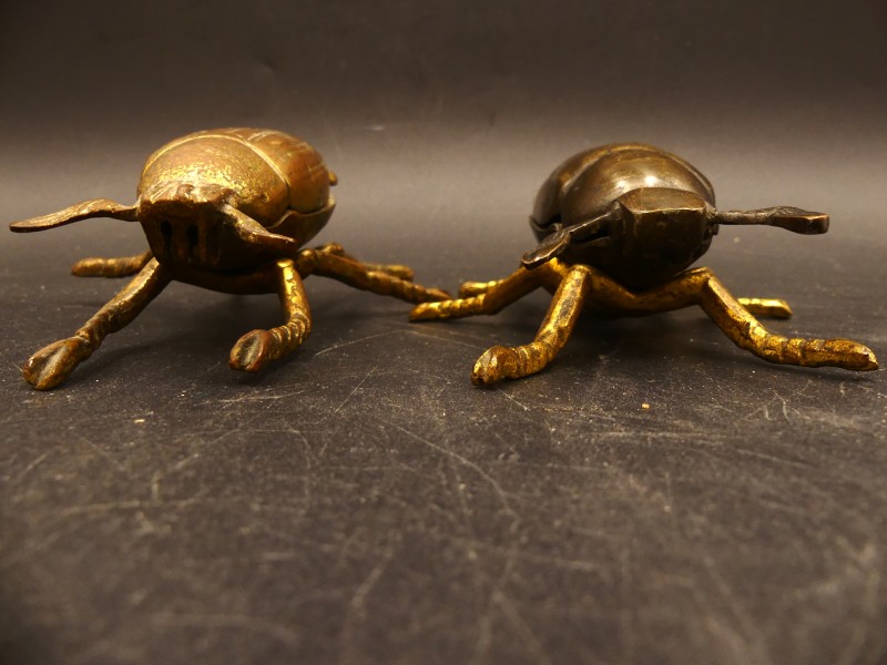 Insecten asbak Figuren