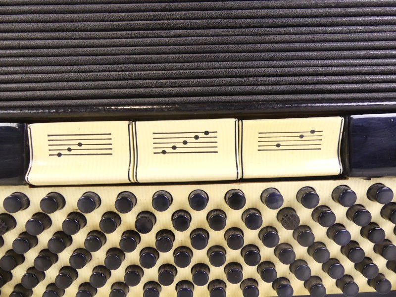 Hohner Tango II M