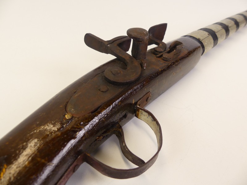 Replica flintlock's