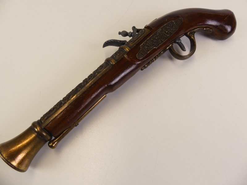 Replica flintlock's