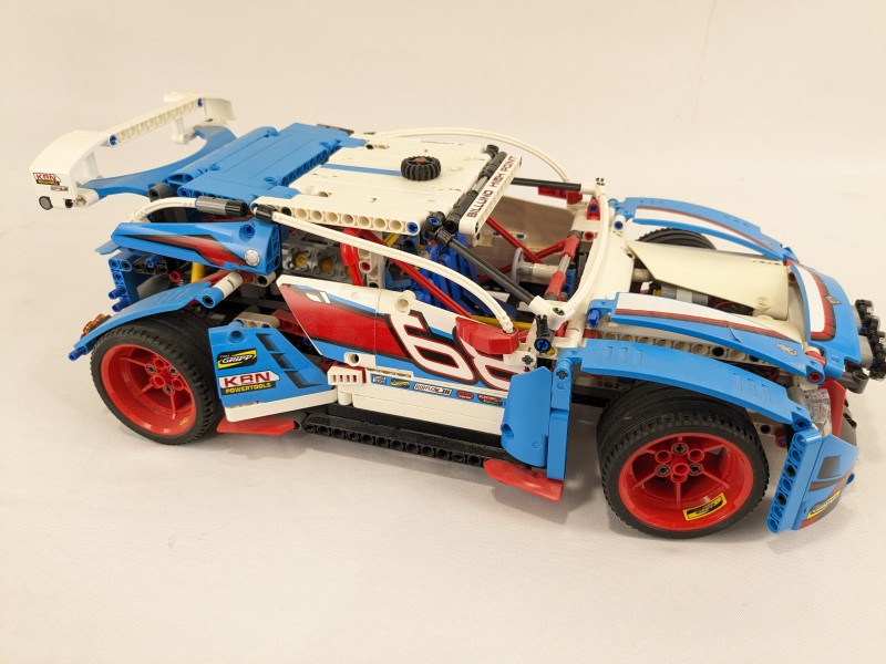 LEGO Rallyauto [42077]