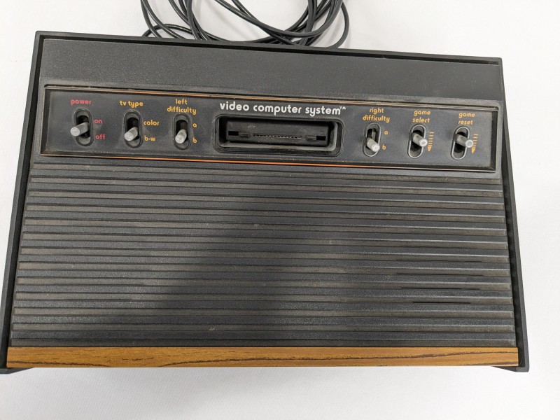 Atari 2600 Originele "woodgrain"uitvoering