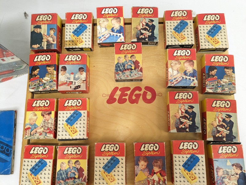 Vintage LEGO System [LOT]