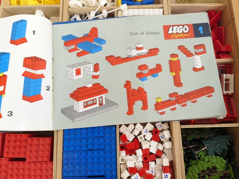 Vintage LEGO System [LOT]