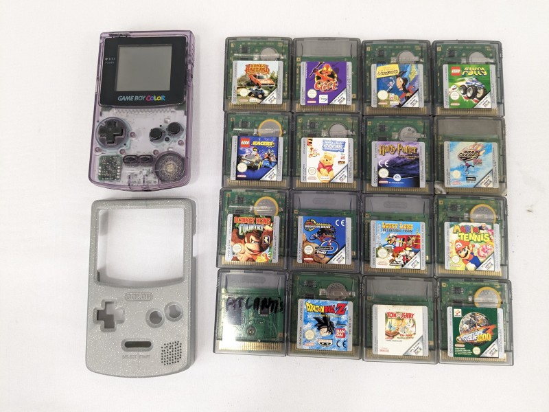 Gameboy color met 16 games