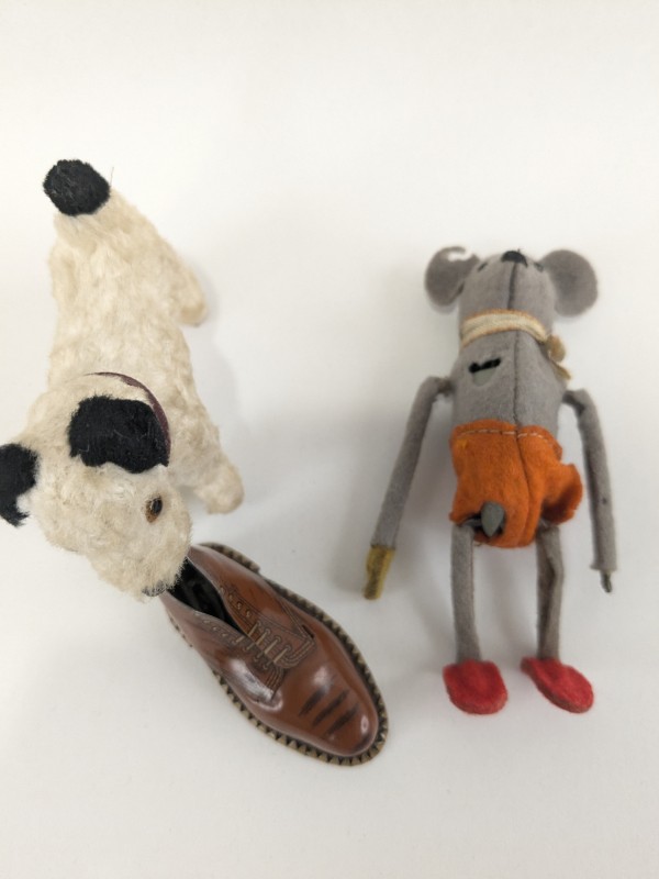 Schuco Turn-Maus 881 & Gescha Teddy dog shoe wind up