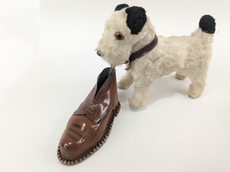 Schuco Turn-Maus 881 & Gescha Teddy dog shoe wind up