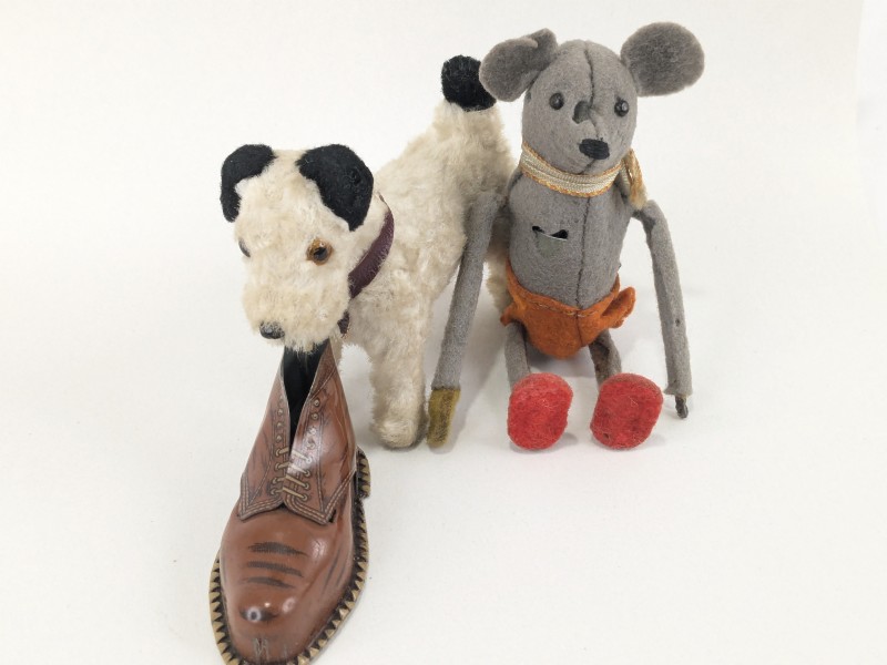 Schuco Turn-Maus 881 & Gescha Teddy dog shoe wind up