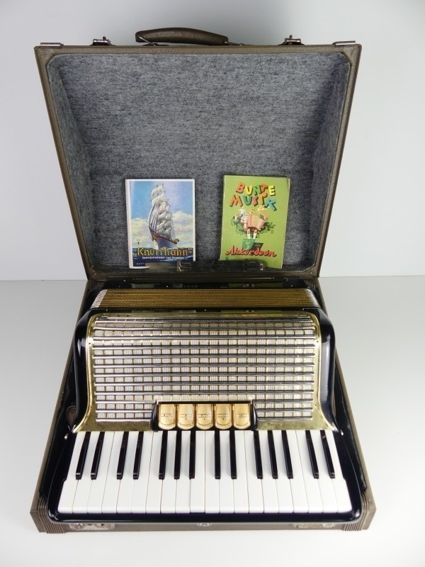 Hohner Concerto 3