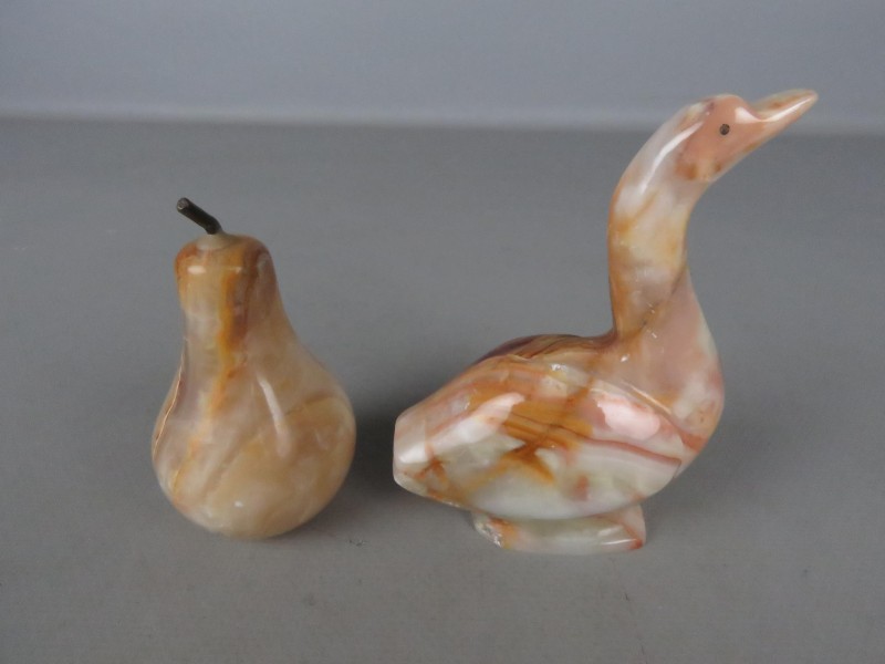 2 onyx marble decoratieve beeldjes