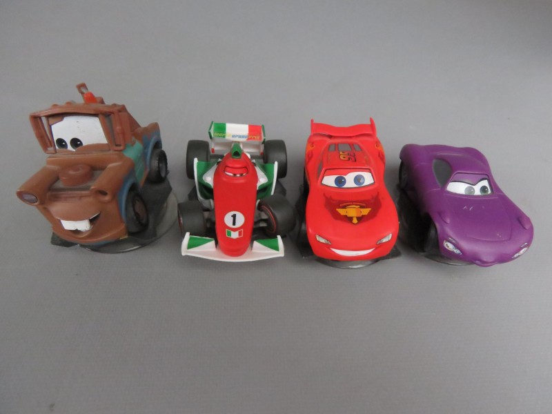 Lot Disney Infinity figuren en toebehoren