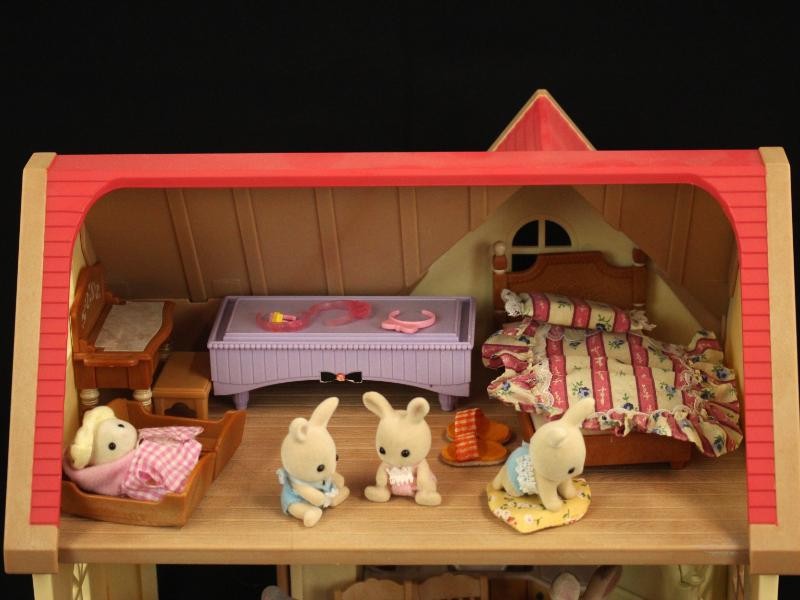 Original Sylvanian House gevuld met Sylvanian Families®-accessoires