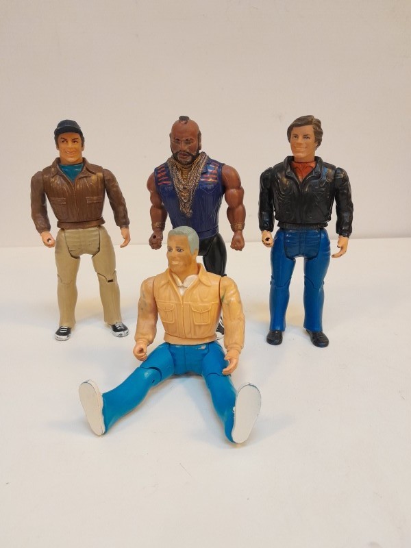 4 Vintage A-team action figures