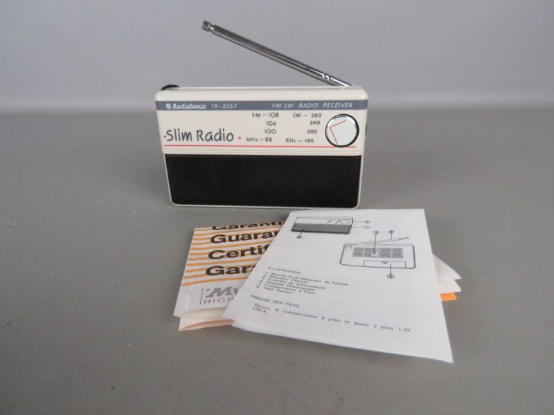 AudioSonic TK-305F Slim Radio (getest en werkt)