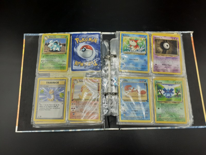 Pokémon trading card game verzamelboek