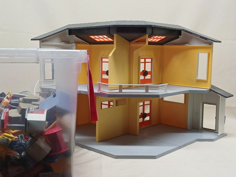 Playmobil City Life 9266 Modern woonhuis