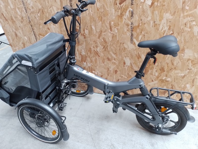 Hitway elektrische plooifiets met kinderzit AddBike