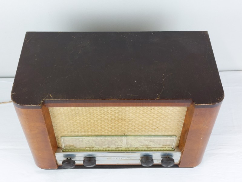 antieke radio model ERRES  KY 505 ontvangtoestel