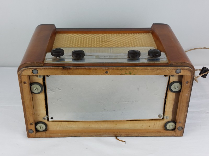 antieke radio model ERRES  KY 505 ontvangtoestel